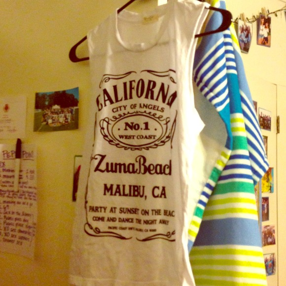SOLD!!! FLASH SALE 2 HRS Zuma Beach top