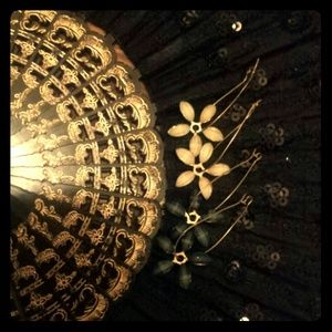 Glass flower earrings