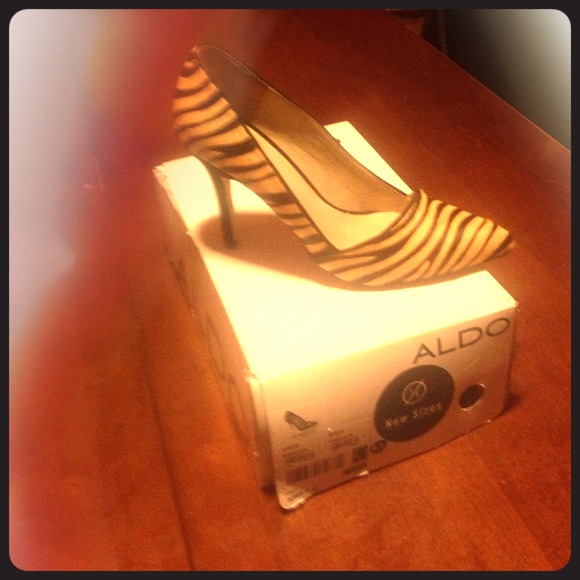 A pair of Romelia mohair pumps!!