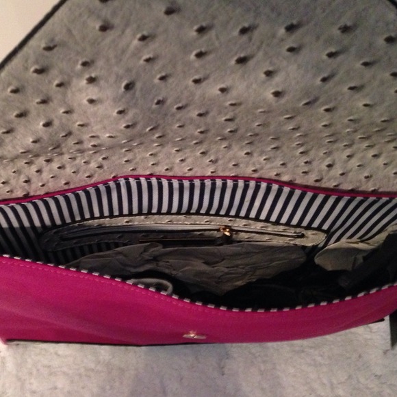 Envelope Clutch - Picture 2 of 2