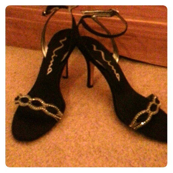 Sexy black heels - Picture 1 of 2