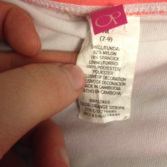 Swimsuit - Picture 4 of 4