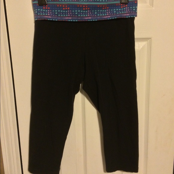 Yoga, tank, shoes and sports bra bundle