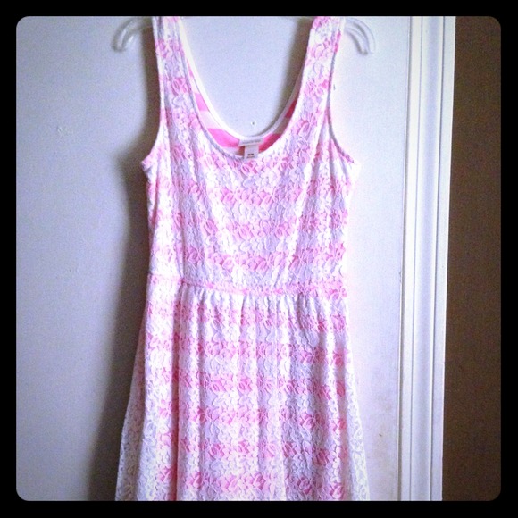 White floral lace dress