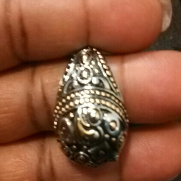 Ring - Picture 4 of 4