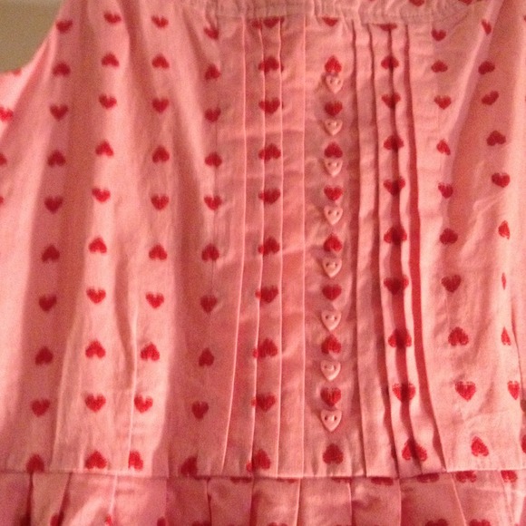 Clothes - Picture 2 of 2