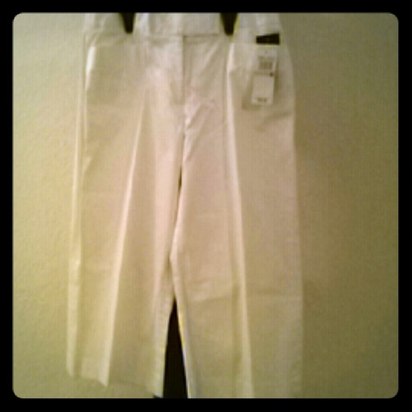 Wide leg cropped length