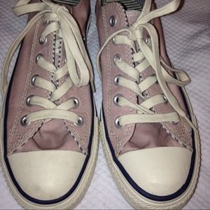 **PRICE REDUCTION**A cute pair of All Stars!!