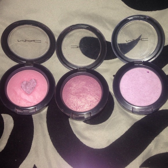 MAC, Urban Decay, & VS - Picture 2 of 4