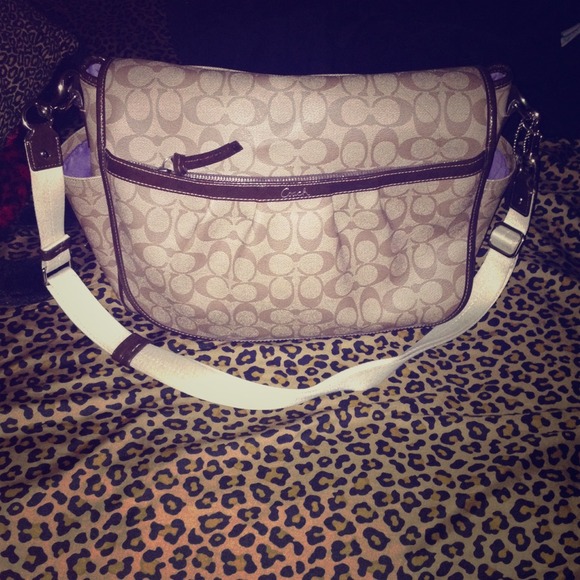 Coach diaper bag 100% authentic - Picture 1 of 3
