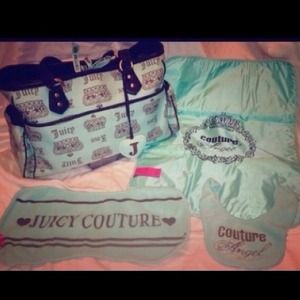 *Pics Added* Juicy Couture DiaperBag w/Accessories
