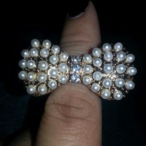 Gold Bow Ring