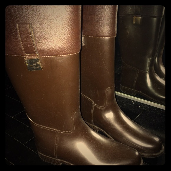 Banana Republic Rainboots