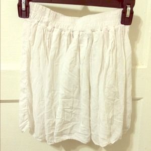 Brandy Melville high wasted white skirt