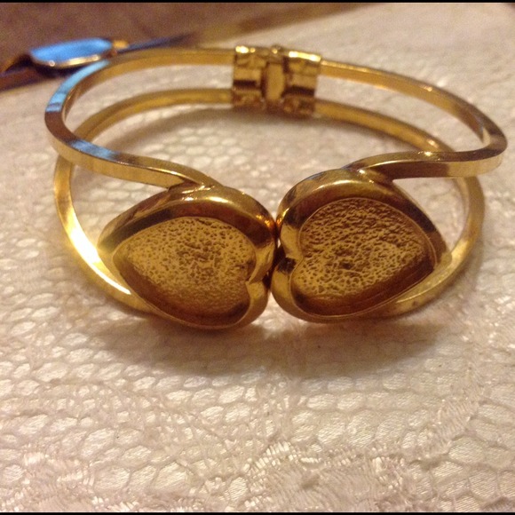 Vintage ❤️ bracelet 🙋REDUCED! 🎈 - Picture 2 of 2