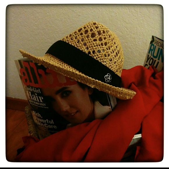 H&M Straw hat with black ribbon