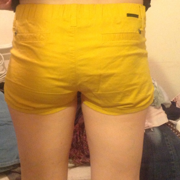 SOLD Yellow Khaki Shorts - Picture 2 of 2