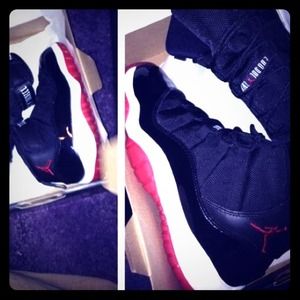 Bred 11s