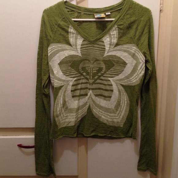 Long sleeve green Roxy shirt💚