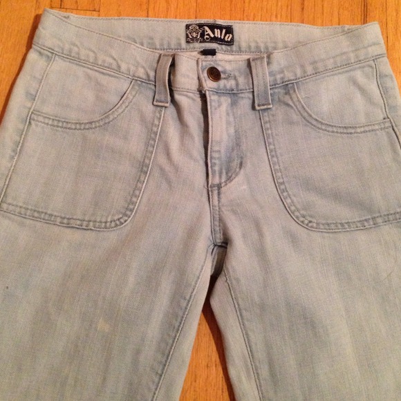 Anlo light denim with wide leg
