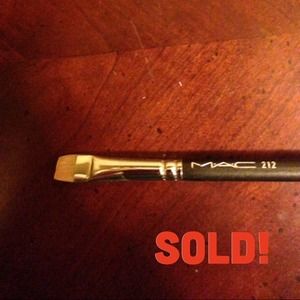 🚫🚫SOLD🚫🚫 Mac 212 brush