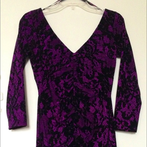 π΄Sexy Betsey Johnson Bodycon Dressππ - Picture 2 of 3