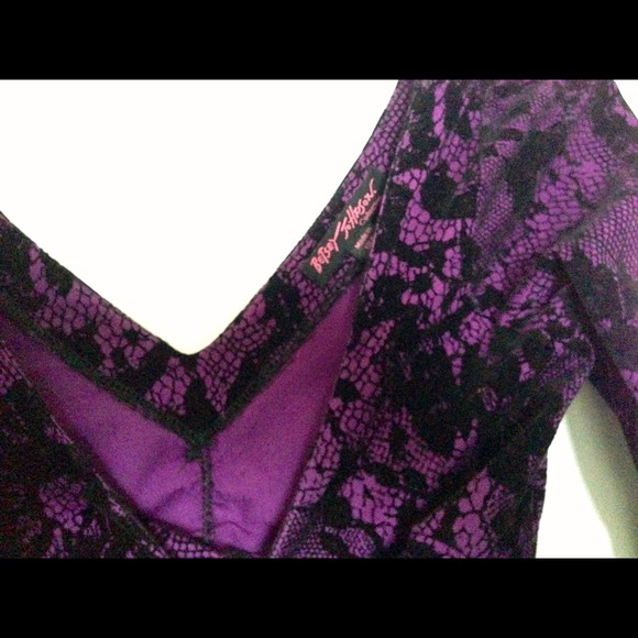 π΄Sexy Betsey Johnson Bodycon Dressππ - Picture 3 of 3