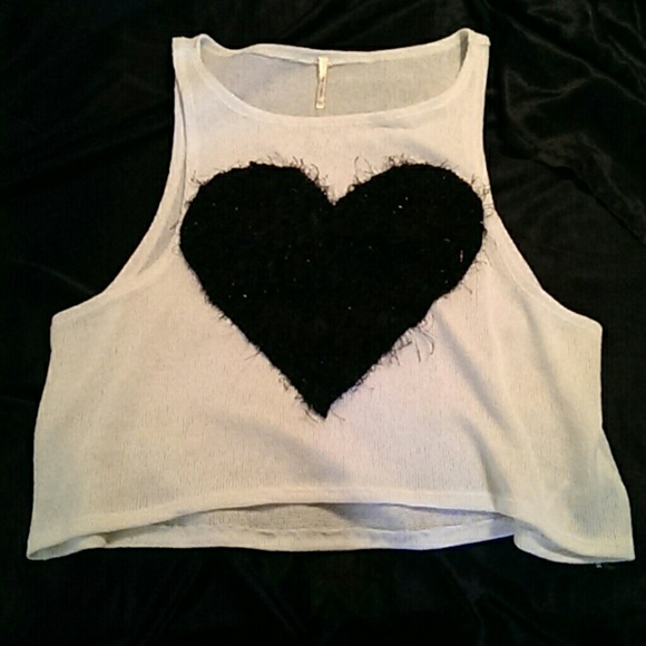 FUZZY HEART CROP TANK