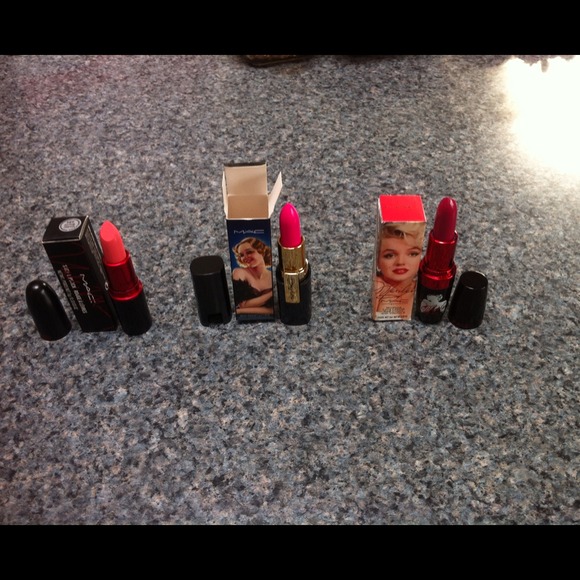 M.A.C lipsticks