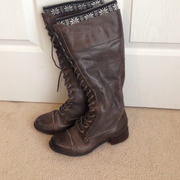 Lace up boots