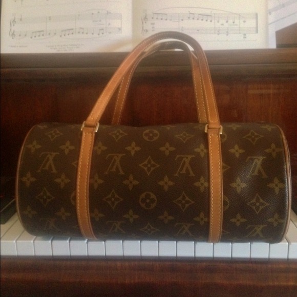 Louis Vuitton Handbags - 💯% Authentic Louis Vuitton Papillon 30