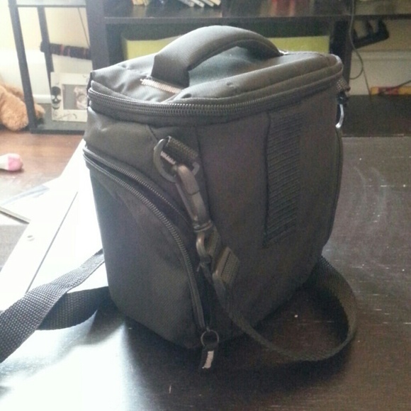 Camera case - Picture 2 of 4