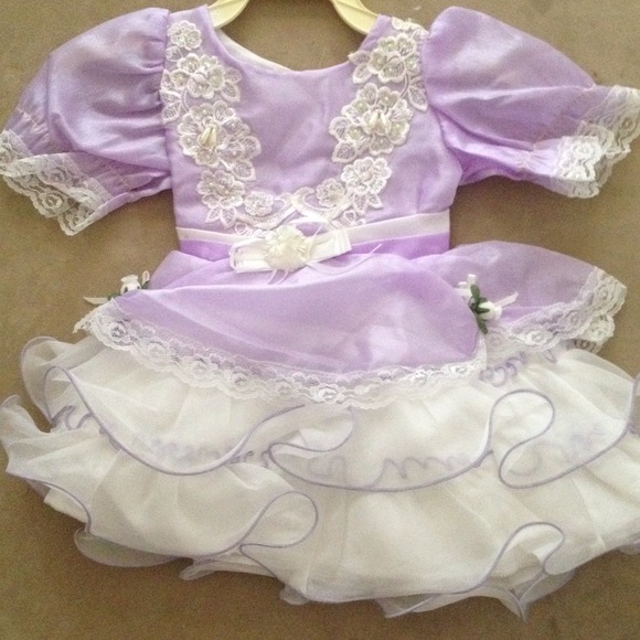 Beautiful lavender party dress