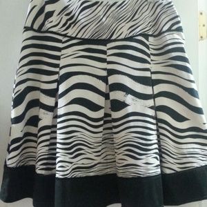 Xebra print  Worthington skirt