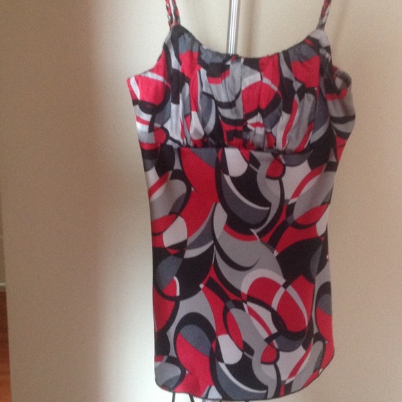 Top - Picture 1 of 1