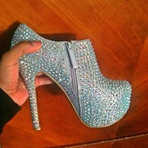 Diamond heels