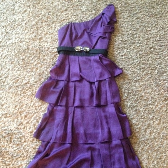 Gorgeous Purple BCBG Dress or Gown - Picture 2 of 4