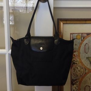 Long champ medium tote bag
