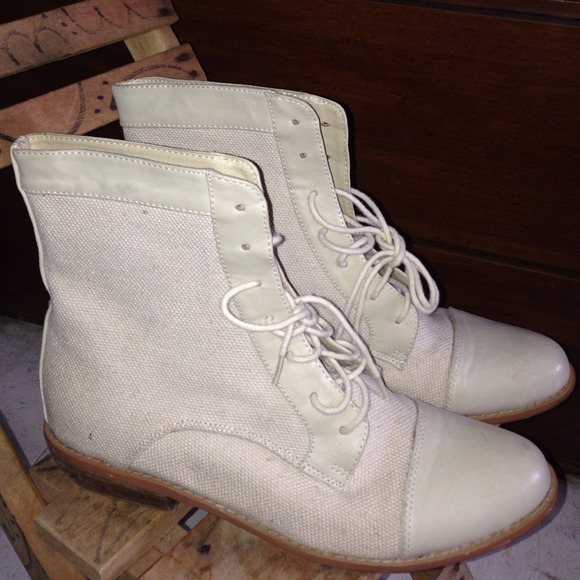 SOLD. Ivory Boots. Mixed canvas & faux leather.