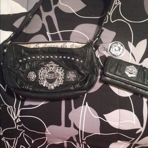 Guess purse,Wallet, juicy makeup bag, juicy wrslt