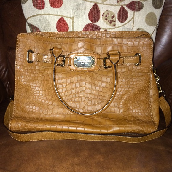Medium Michael Kors Hamilton 👜