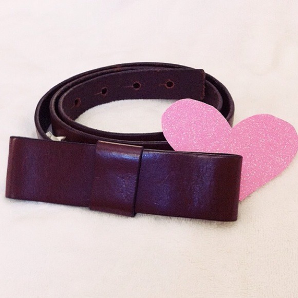 Gap cow leather belt size M❤️
