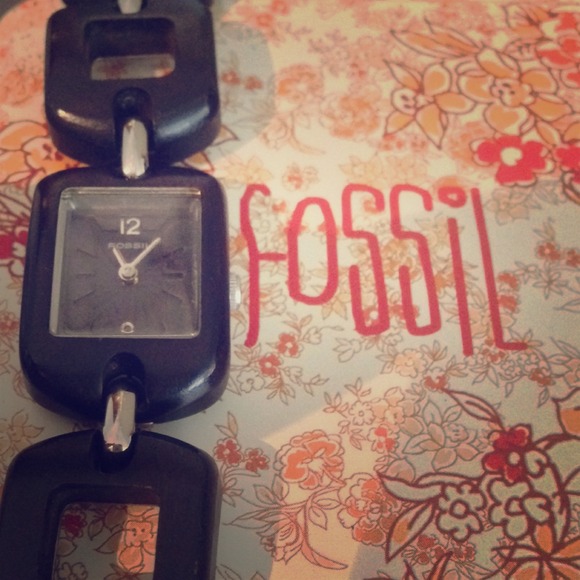 💥REDUCED💥Fossil Watch/bracelet🌟