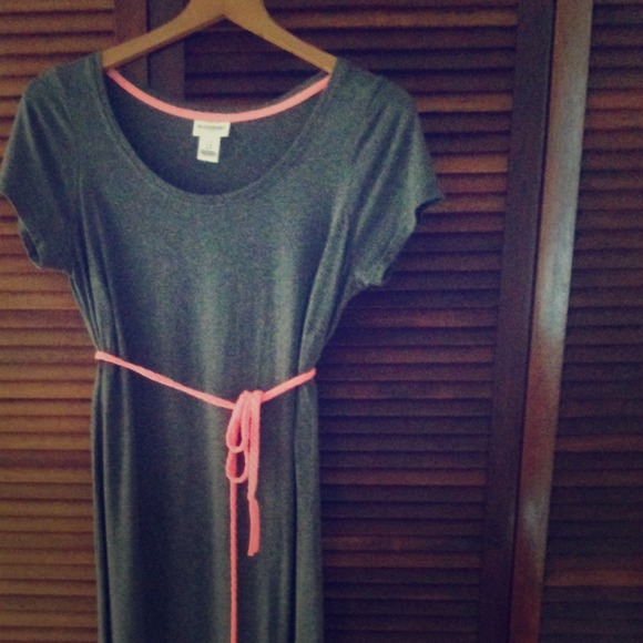 Motherhood Dress w/braided salmon belt