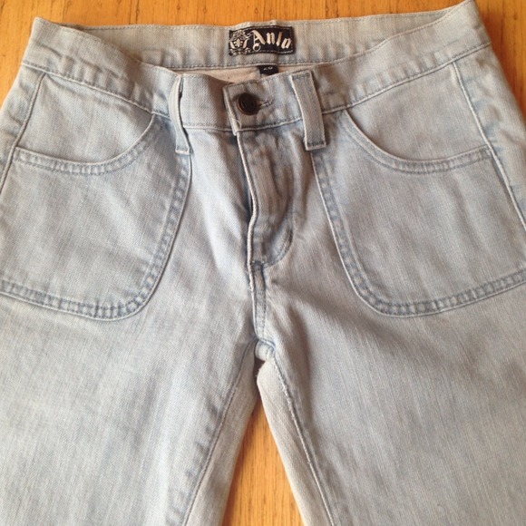 Anlo light blue denim