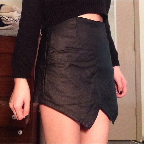 Black origami skort