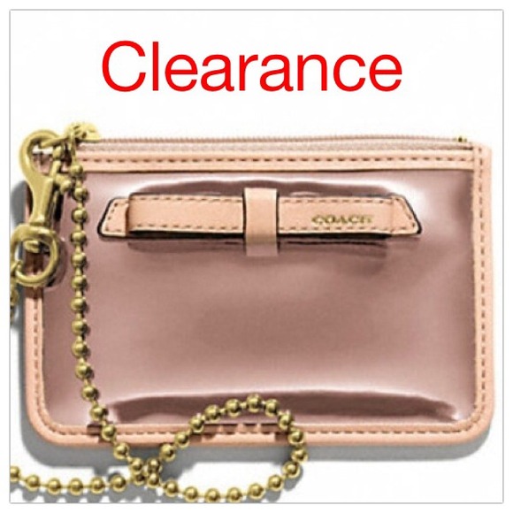 Coach Clutches & Wallets - 💯Authentic Coach 👛