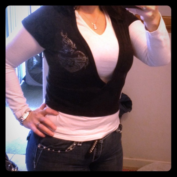 Tops - Heart and wings silver half hoodie sacred heart