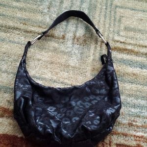 Cute purse to go out with