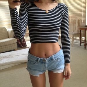 American Apparel LS crop top